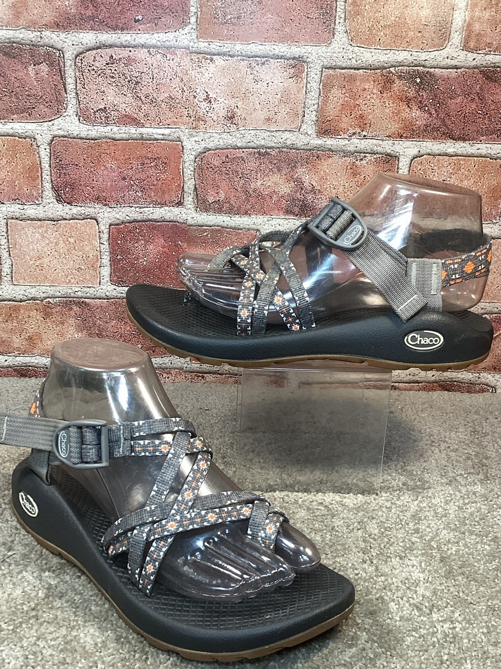 Chaco ZX/2 Classic womens outdoor sport sandals size 8
